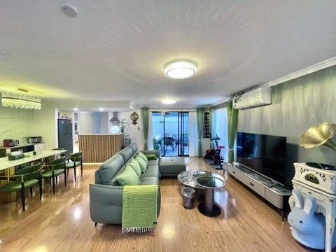 Equitice Spring Moonlight Villa - Accommodation 4U 0