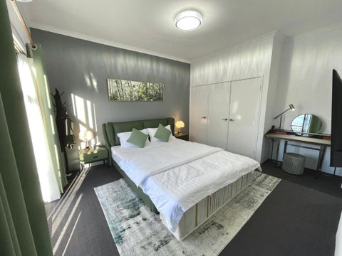Equitice Spring Moonlight Villa - Accommodation 4U 4