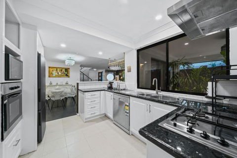 Equitice Winter Moonlight Villa - Accommodation 4U 2