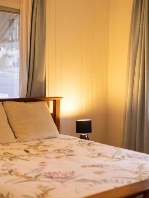 Family Friendly Cozy 4BR House At Annerley - Accommodation 4U 4