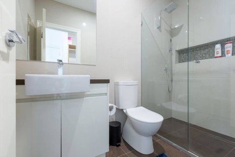 Family Oasis Walking Distance To Chadstone SC - Accommodation 4U 3