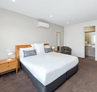 Fawkner Executive Suites & Serviced Apartments - Accommodation 4U