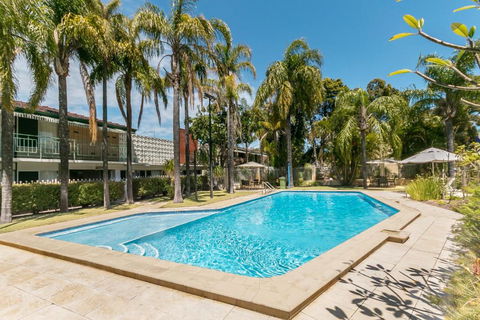 Flag Motor Lodge - Accommodation 4U 0