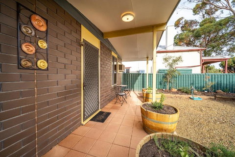 Flinders Ranges Bed And Breakfast - Accommodation 4U 1