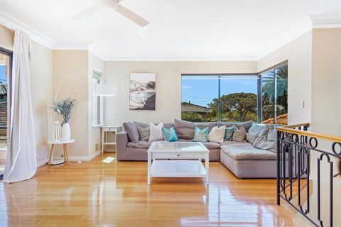 Fun In The Sun Pool Bliss & Ocean Views - Accommodation 4U 2