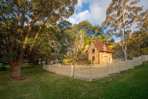 Gardeners Cottage - Accommodation 4U 2