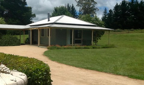 Glen Waverly Farmstay - Accommodation 4U 0
