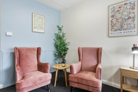 Hamilton Lakeside Motel - Accommodation 4U 1