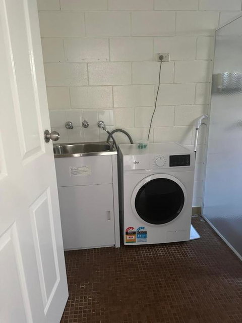 Harbour View Accommodation Unit 3 - Accommodation 4U 3