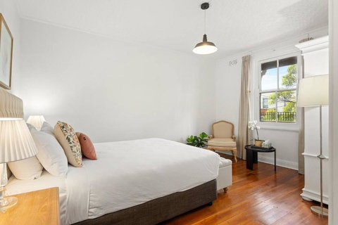 Harbourfront Meets Heritage Chic Near Barangaroo - Accommodation 4U 1