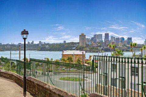 Harbourfront Meets Heritage Chic Near Barangaroo - Accommodation 4U 3