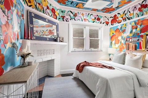 Harbourside Pad With Waterfront Views - Accommodation 4U 2