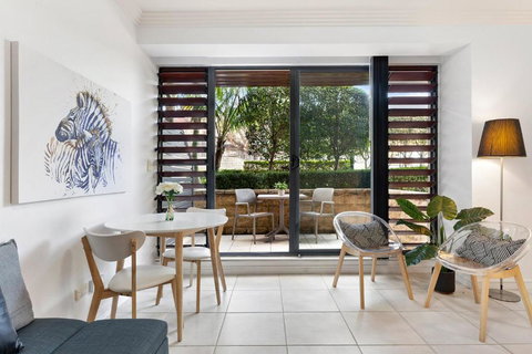 Harbourside Studio Apartment - Accommodation 4U 2