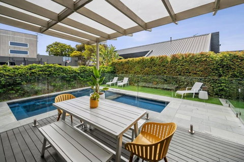 Haven Beach House - Accommodation 4U 1