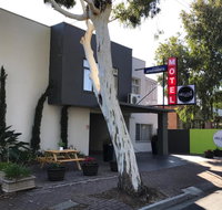 Hello Adelaide Motel and Apartments - Accommodation 4U