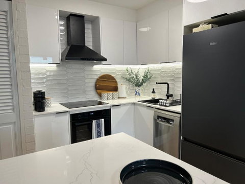 Hay St Haven In Subiaco - Accommodation 4U 1