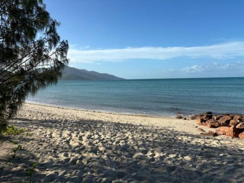 Hideaway Reef Cottage - Accommodation 4U 0