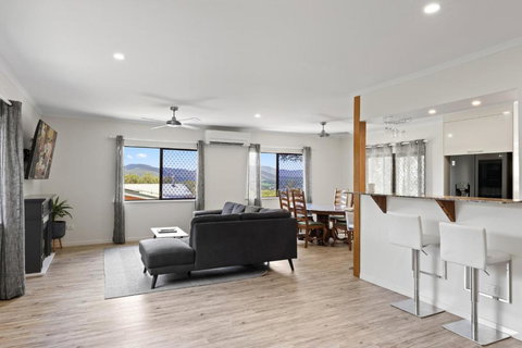 Highview Atherton - Accommodation 4U 2