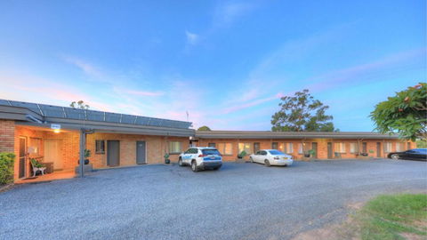 Hilldrop Motor Inn - Accommodation 4U 0