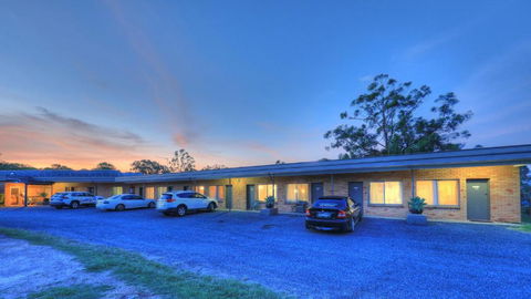Hilldrop Motor Inn - Accommodation 4U 3