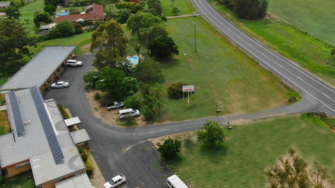 Hilldrop Motor Inn - Accommodation 4U 1