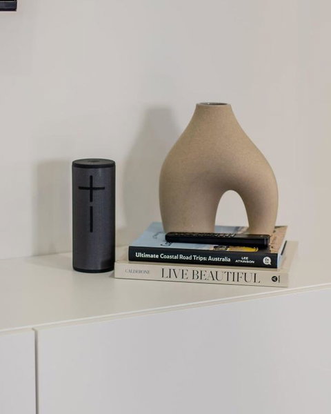 Home In Christies Beach - Accommodation 4U 2