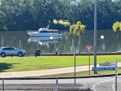 Innisfail Riverfront Motel - Accommodation 4U 1