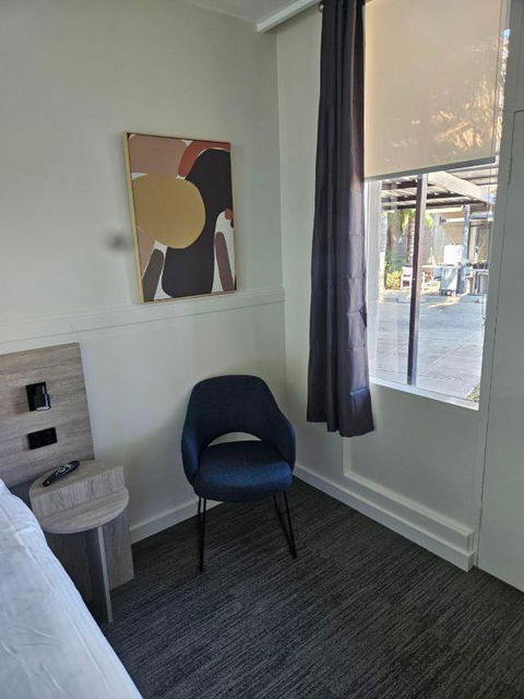 International Hotel Motel - Accommodation 4U 3