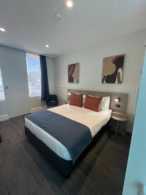 International Hotel Motel - Accommodation 4U 0