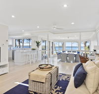 Adrift Retreat - St Georges Basin Waterfront Home - Accommodation 4U