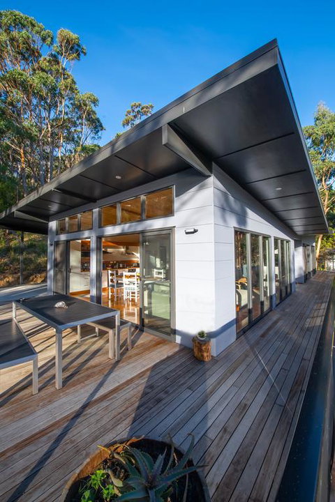 Adventure Bay Beach House - Accommodation 4U 3