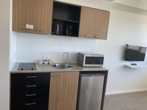 Airtrip Apartments On River Street, Mackay - Accommodation 4U 1