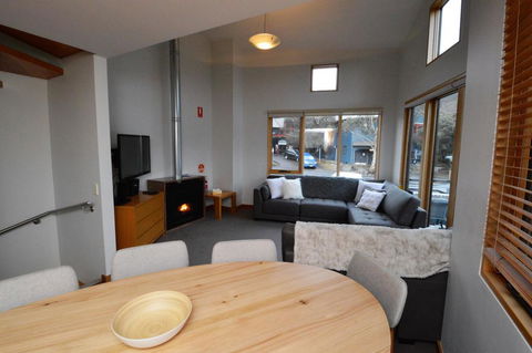 Akuna 3 - Accommodation 4U 0