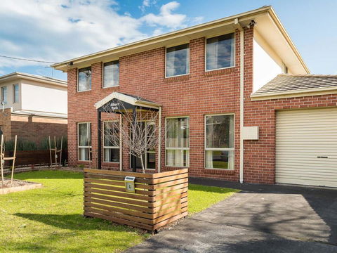 Albert Park - Accommodation 4U 0