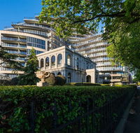 Albert Park City View Stylish 1 Bedroom Apartment - Accommodation 4U
