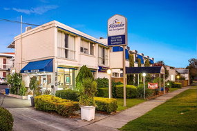 Book Essendon Accommodation Accommodation 4U Accommodation 4U