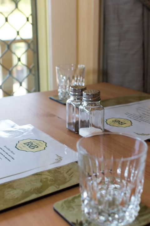 All About Me B & B - Accommodation 4U 3