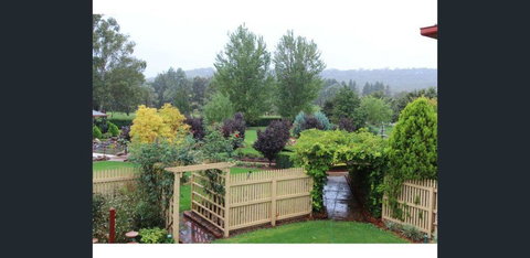 Allora Lodge Bed And Breakfast - Accommodation 4U 3