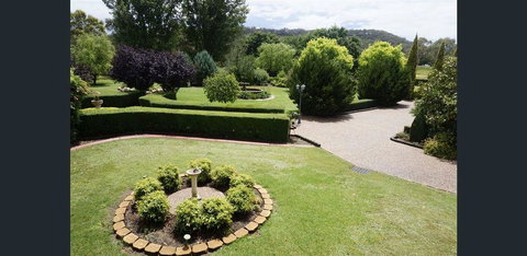 Allora Lodge Bed And Breakfast - Accommodation 4U 1