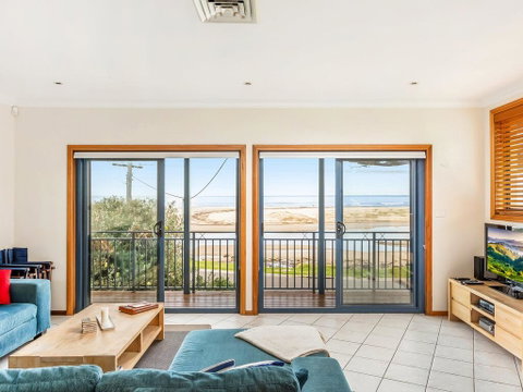 Allure - On Seven Mile Beach Gerroa - Accommodation 4U 2