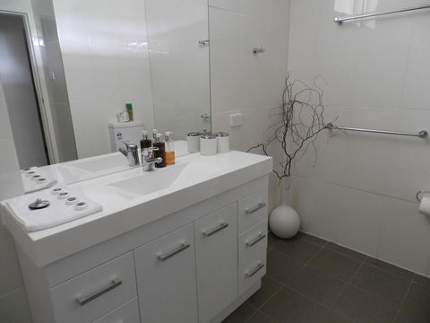Almas Cottage - Accommodation 4U 3