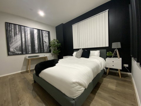 Amazing New Apartment Penrith, Prime Location - Accommodation 4U 1
