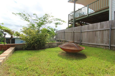 Amzaz, 15 Korogora Street - Accommodation 4U 3