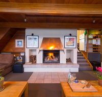 Aneeki Ski Lodge - Accommodation 4U
