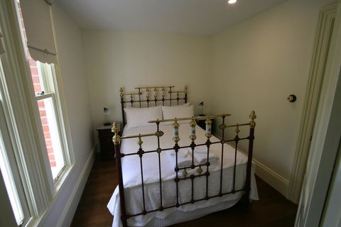Annies Garden Cottage - Accommodation 4U 2