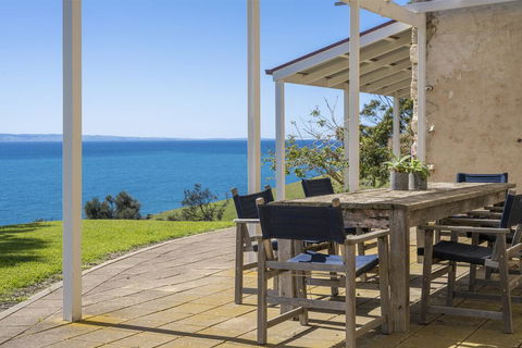 Antechamber Bay Retreats - Accommodation 4U 1