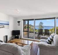 APARTMENT 26 PACIFIC APARTMENTS - Walk to town - Accommodation 4U