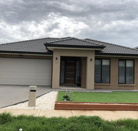 Apple House Upper Point Cook - Accommodation 4U