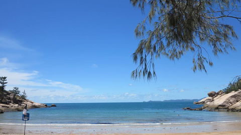 Arcadia Beach Unit 4 - Accommodation 4U 1