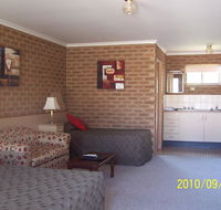 Arcadia Motor Inn - Accommodation 4U